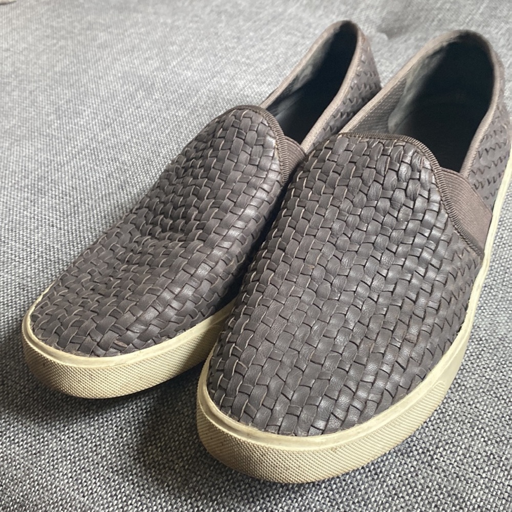 Vince woven slip ons